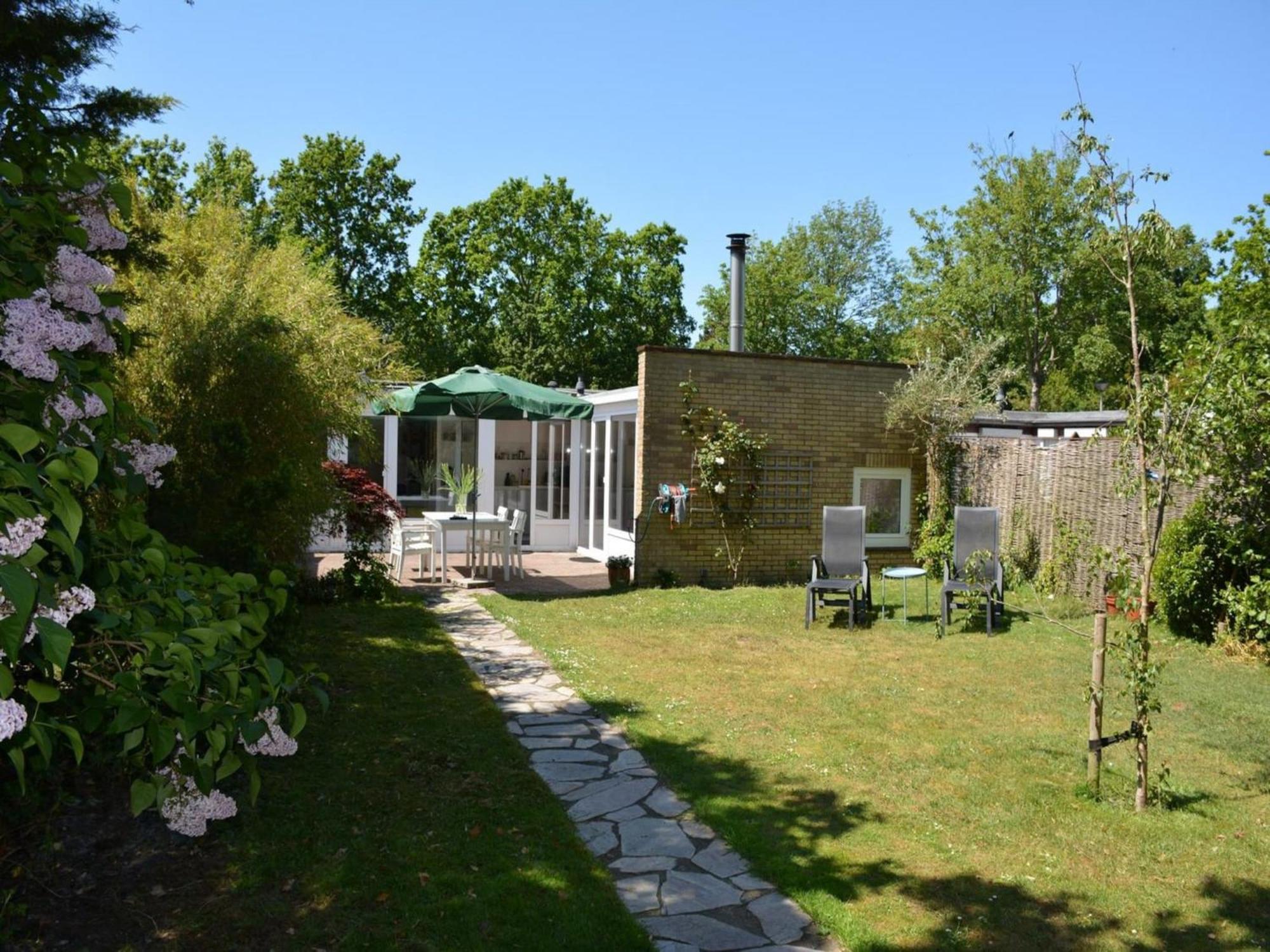 Sint Maartensvlotbrug Stylish Bungalow With A Large Garden מראה חיצוני תמונה