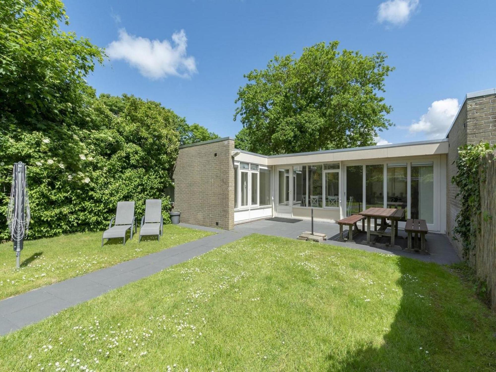 Sint Maartensvlotbrug Stylish Bungalow With A Large Garden מראה חיצוני תמונה